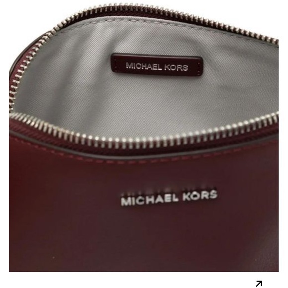 MICHAEL KORS Jet Set Medium Leather Travel Kit New - Picture 10 of 10